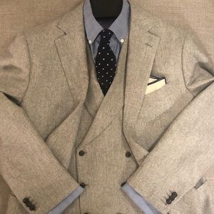 Suitsupply - 3 Piece Wool Suit 56Reg